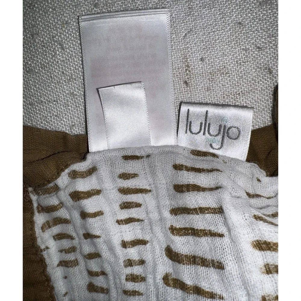 Lulujo Sloth Security Baby Blanket Brown & White‎ Muslin Cotton Lovey